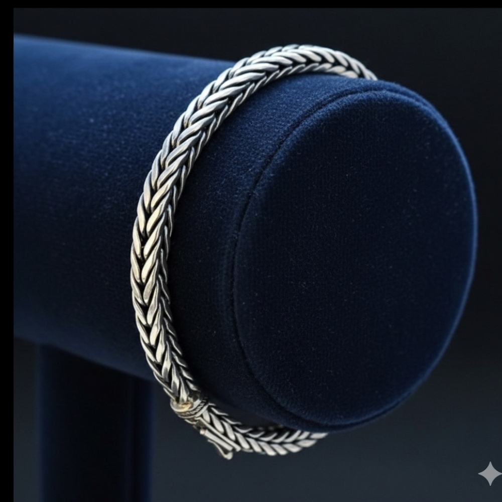 Men's Bracelet - Picture 2 of 16